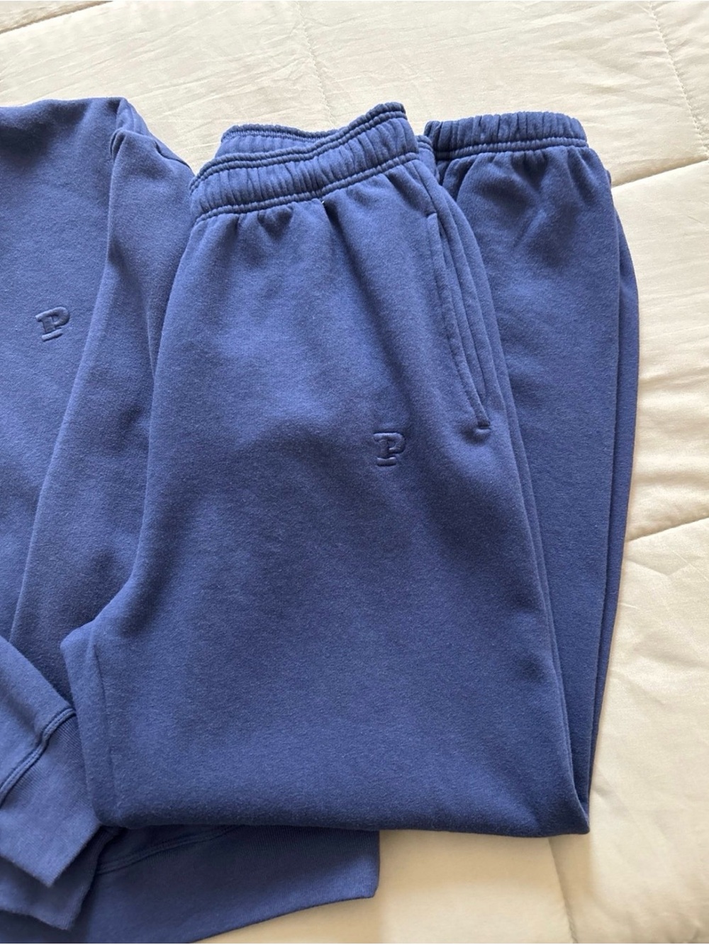 VS PINK Pullover Crewneck and Sweatpants - Picture 2 of 6